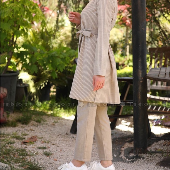 Brand new neutral coord set - Picture 3 of 4